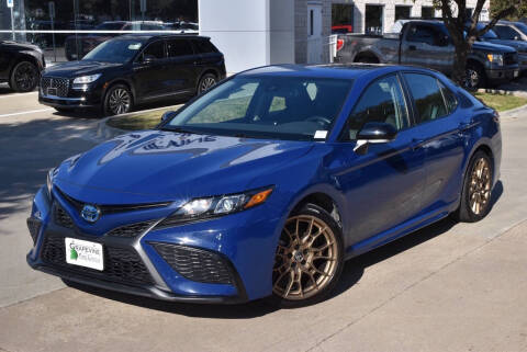 2024 Toyota Camry Hybrid SE