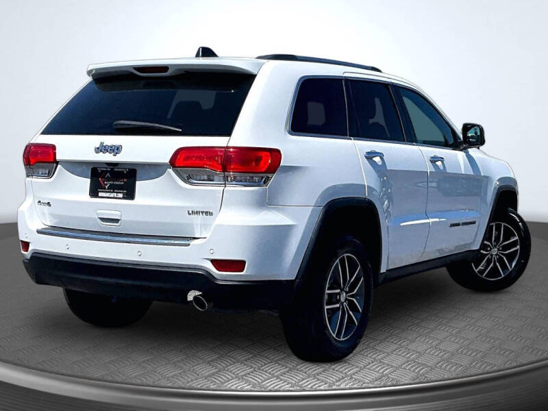 2017 Jeep Grand Cherokee