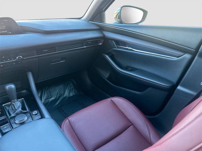 2025 Mazda Mazda3 Hatchback 2.5 S Carbon Edition