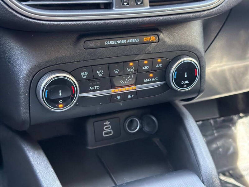 2025 Ford Escape Active