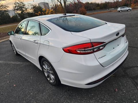 2017 Ford Fusion Hybrid SE