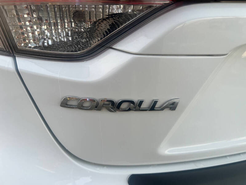 2021 Toyota Corolla Hybrid LE