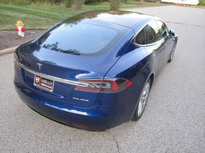 2019 Tesla Model S Standard Range