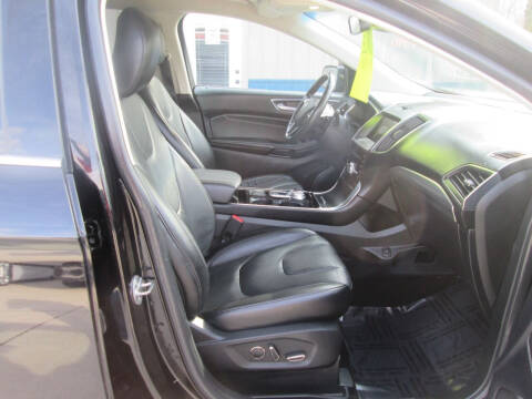 2019 Ford Edge Titanium