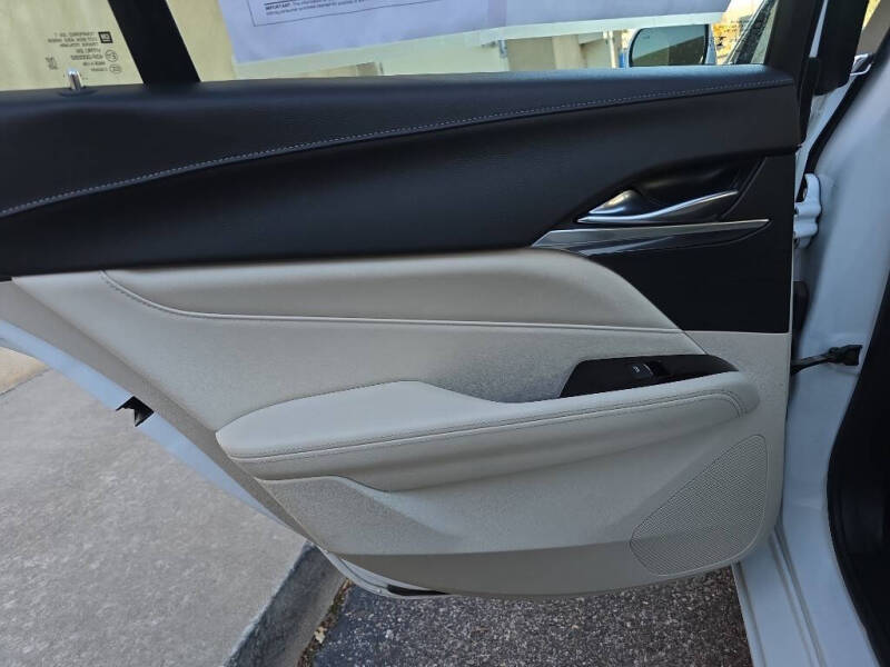 2024 Cadillac CT4 Premium Luxury