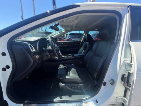 2017 Nissan Maxima Platinum