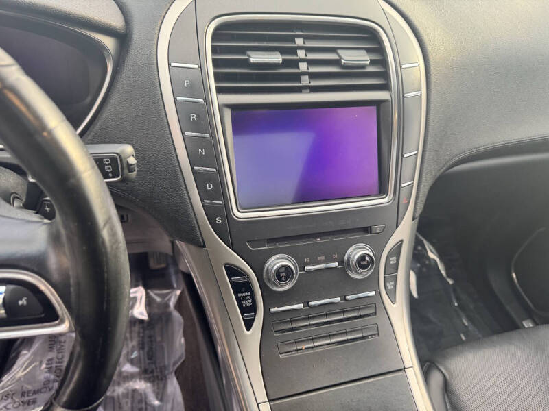 2020 Lincoln Nautilus Reserve