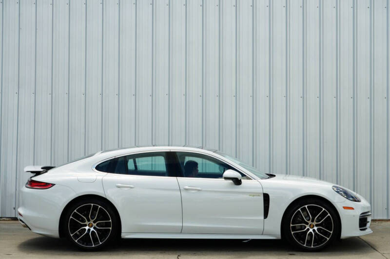 2023 Porsche Panamera 4S E-Hybrid