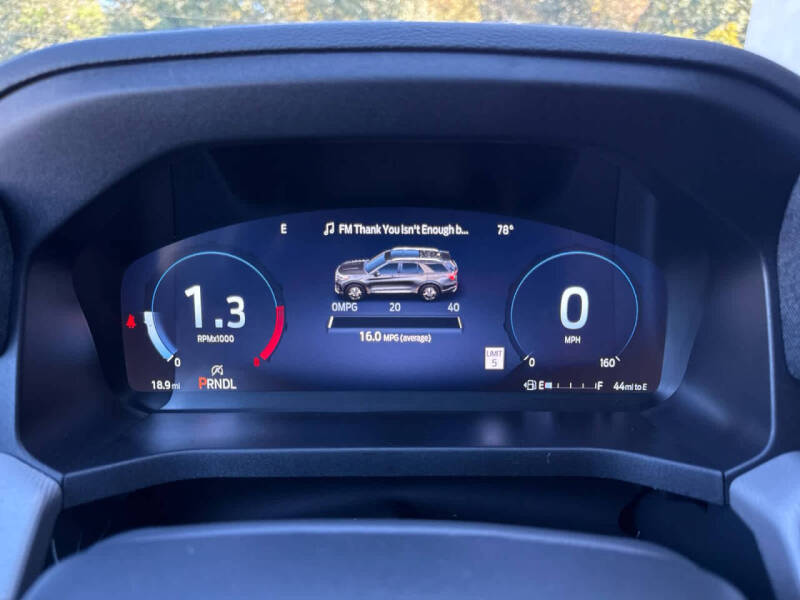 2025 Ford Explorer Active