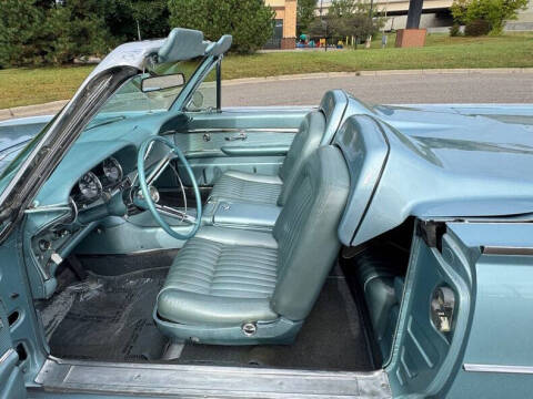 1962 Ford Thunderbird