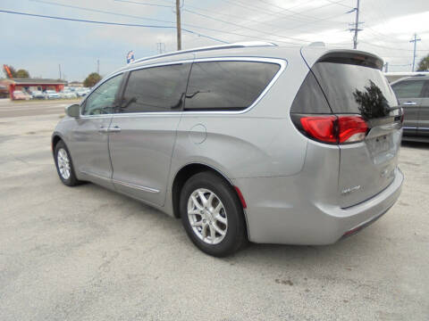 2020 Chrysler Pacifica Touring L