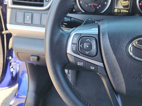 2015 Toyota Camry SE