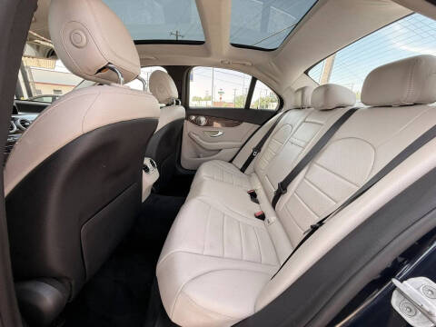 2015 Mercedes-Benz C-Class C 300