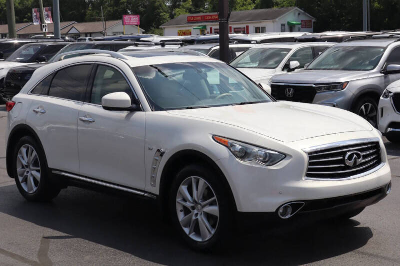 2015 Infiniti QX70