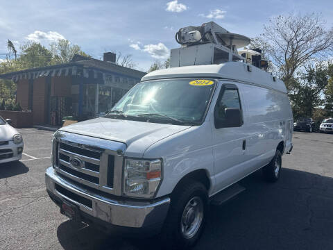 2014 Ford E-Series E-350 SD