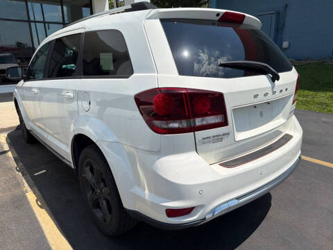 2020 Dodge Journey Crossroad