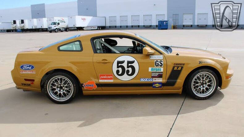 2005 Ford Mustang