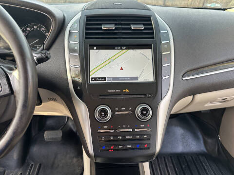 2017 Lincoln MKC Reserve