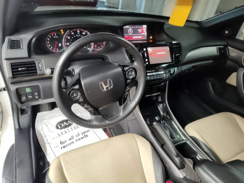2017 Honda Accord Touring