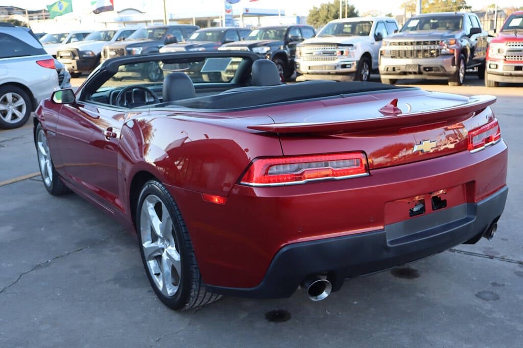 2015 Chevrolet Camaro for sale at AUTO DIRECT BUY in Houston, TX