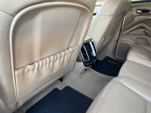 2013 Porsche Cayenne S