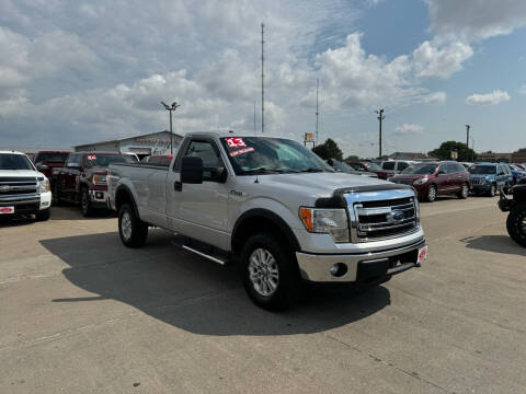 2013 Ford F-150 for sale at UNITED AUTO INC in South Sioux City NE