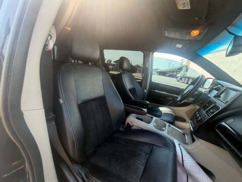 2017 Dodge Grand Caravan SXT
