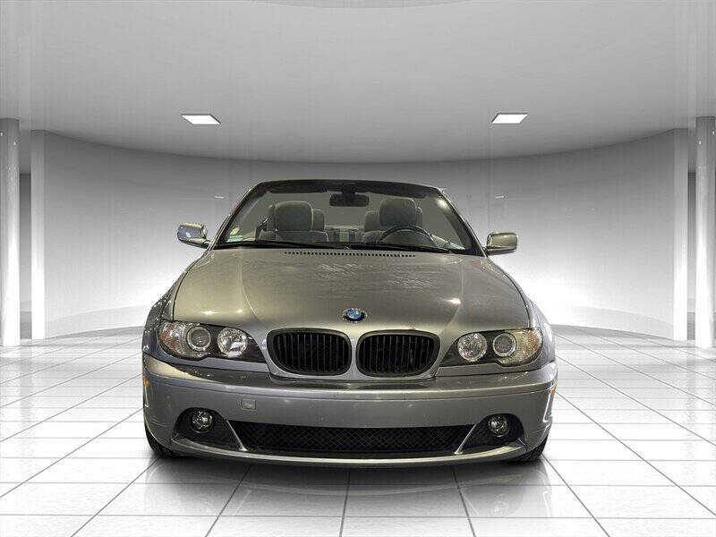 2004 BMW 3 Series 8
