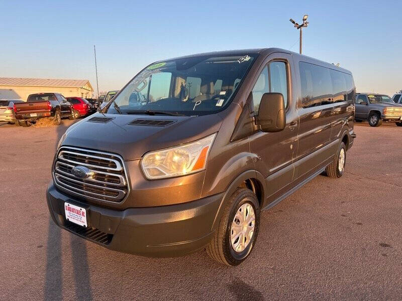 2016 Ford Transit XL's photo