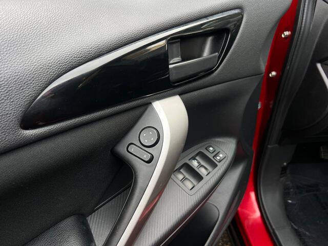 2023 Mitsubishi Eclipse Cross ES