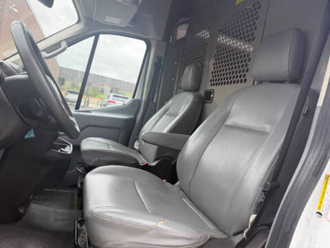 2016 Chevrolet Express 2500