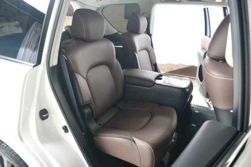 2024 Infiniti QX80 Premium Select