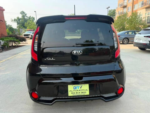 2016 Kia Soul +