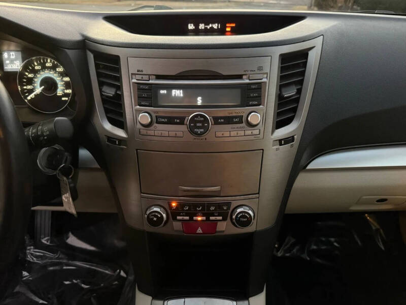 2010 Subaru Outback 2.5i Premium