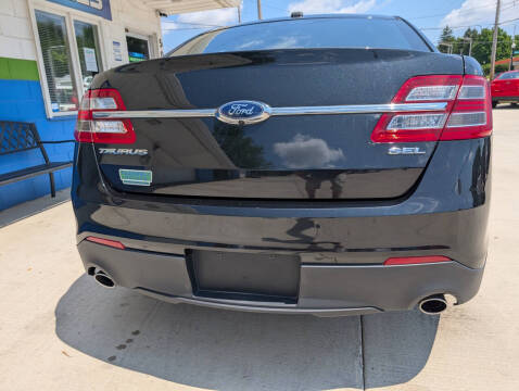 2014 Ford Taurus SEL