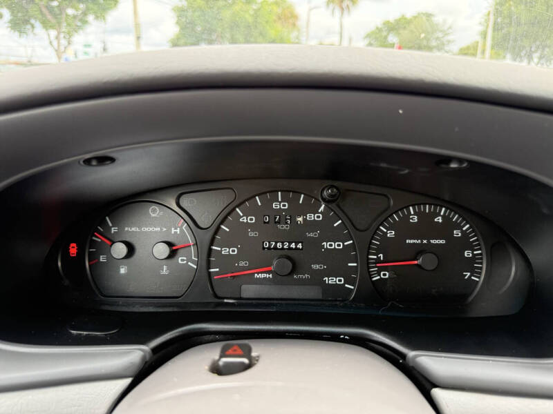 2003 Ford Taurus SES