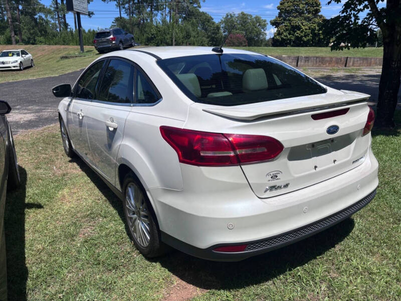 2017 Ford Focus Titanium