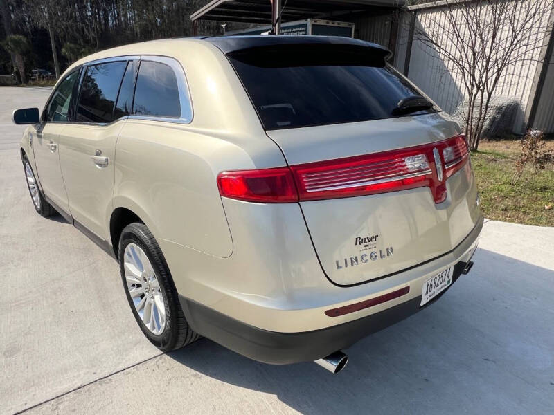 2010 Lincoln MKT