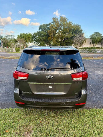 2017 Kia Sedona EX