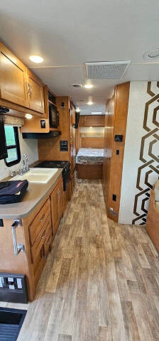 2019 Thor Motor Coach Freedom Elite