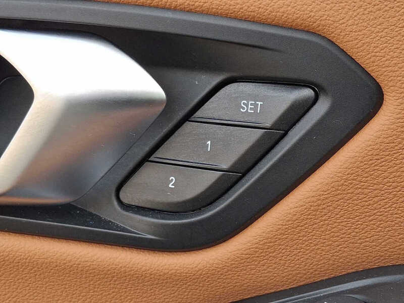 2023 BMW 3 Series 330i xDrive