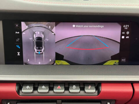 2025 Porsche 911 Carrera