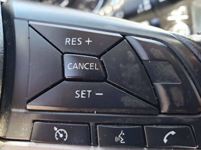 2020 Nissan Rogue S
