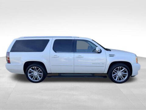 2013 Cadillac Escalade ESV Premium