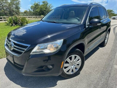2009 Volkswagen Tiguan for sale at Deerfield Automall in Deerfield Beach FL