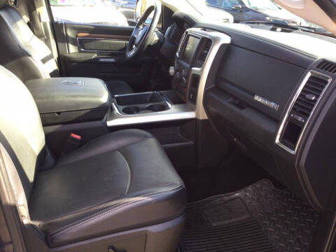 2017 RAM 1500 Laramie