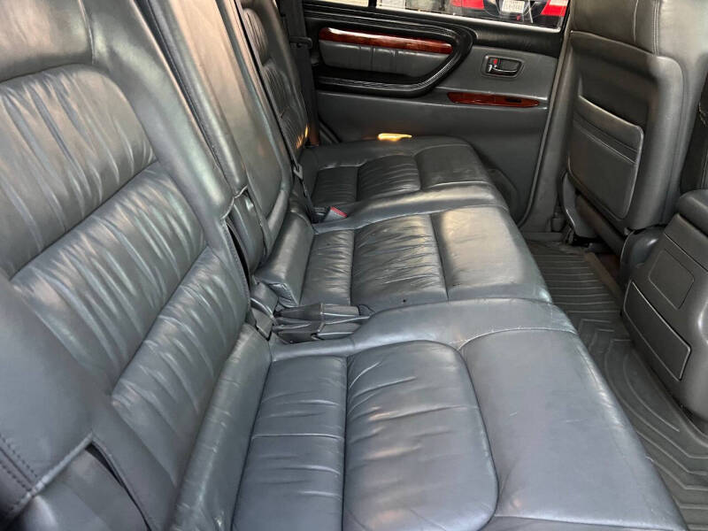 1999 Lexus LX 470