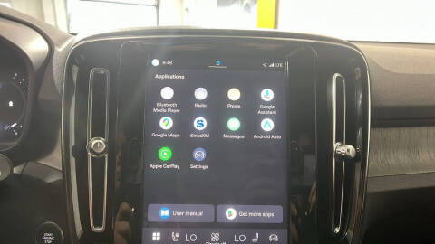 2023 Volvo XC40 B5 Core