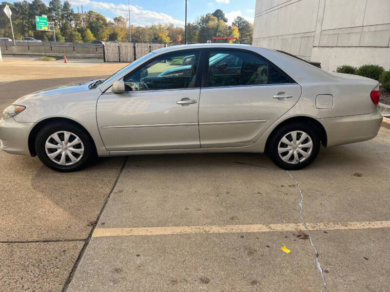 2006 Toyota Camry LE photo 8