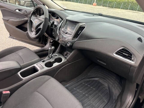 2018 Chevrolet Cruze LT Auto